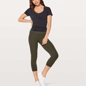 Lululemon Wonder Under 21”- Dark Olive